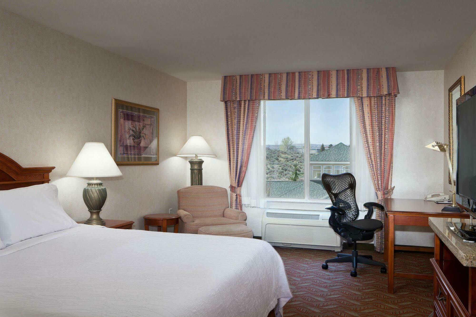 Hilton Garden Inn Tri-Cities/Kennewick Extérieur photo